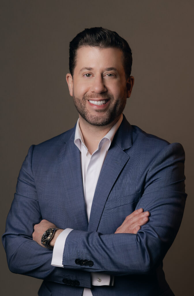 Dr. José Salim Cury - Cirurgião das celebridades